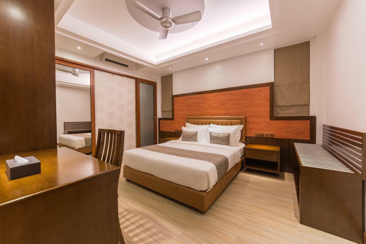 Samann Host Hotell Hulhumalé Eksteriør bilde